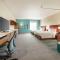 Home2 Suites by Hilton New Brunswick, NJ