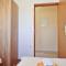 Apartment in Starigrad-Paklenica 38616