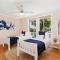Macquarie Manor - Experience Grand Country Living