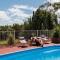 Macquarie Manor - Experience Grand Country Living