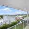 Blacklaws Retreat - Rainbow Beach Views. Spacious. Fenced Yard.