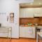 Franka House Terrace private & lake view - Happy Rentals
