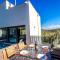 Catalunya Casas Modern Hilltop Haven with private pool 7km to beach - Castellet