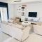 Zenia Beach 8 sleeps - Private pool