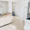 Zenia Beach 8 sleeps - Private pool