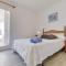 Apartment Platja de Roses-3 by Interhome