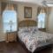 Dream villa with pool and jacuzzi in Windsor Palms, a top rated, man gated resort 5 minutes from Disney