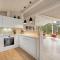 Holiday Home Helen - 500m to the inlet by Interhome