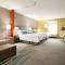 Home2 Suites by Hilton Houston Webster - ويبستر