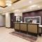 Hampton Inn and Suites Fayetteville, NC - Феєтвілл