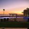 Right on the Beach! 1 Bedroom Ground Floor Ocean Front