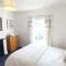 CNTRL Reading Modernized 3 bedroom House