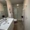 4-Bedrooms Villa with Parking, AC & Pool for 8 to 10 guests - La Turbie