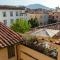 Casa Luca, THE 1500S PALACE TERRACE APARTMENT IN LUCCA, Air Conditioning Wifi Views