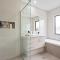 Luxurious Waterfront Paradise Stunning Views