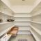Centrally Located Austin Home with Private Patio! - أوستن