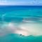 Oceanside 2 Bedroom Luxury Villa with Private Pool, 500ft from Long Bay Beach -V8 - 普罗维登西亚莱斯岛