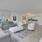 Resort beach condo w beach service 601 - 迈阿密海滩
