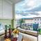 Serenity Vista Penthouse with Terrace in the City