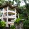 Arenas Del Mar Beachfront & Rainforest Resort Member of the Cayuga Collection
