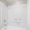 City Living In the Heart of 4th Ward~1BD 1BA