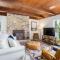 Modern Harpers Ferry Cabin w Hot Tub Deck WiFi