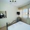 Noah 2 Bedrooms Apartament 20 m from the sea