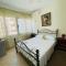 Noah 2 Bedrooms Apartament 20 m from the sea