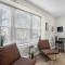 Cozy City View Apartment