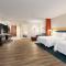 Home2 Suites Long Island City/Manhattan View