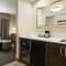 Hampton Inn & Suites Greenville-Downtown-Riverplace - Greenville