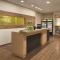 Home2 Suites By Hilton Iowa City Coralville