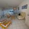 Appartement 3 pièces en bord de mer avec terrasse et parking, 6 personnes - FR-1-423-293