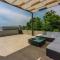 Privathaus mit Pool und traumhaften Ausblick