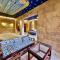 Thebes Hotel