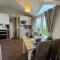 Golden Anchor - The Vogue - Coastal Caravan Breaks - Chapel Saint Leonards