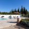 Tenuta San Cassiano With Garden And Pool - Happy Rentals