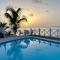 North Star Villa Oceanfront Family-Retreat With Pool - Frederiksted