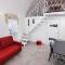 Casa MaLù 18 Cin I T 0 7 1 0 3 3 B 4 0 0 0 8 8 3 3 2