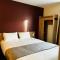 Hotel Wood Inn Bordeaux Aéroport - Mérignac