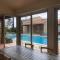 Maison avec piscine pres de locean