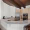 Enclave 306, Snowmass Ski-In/Ski-Out Condo w/Shared Pool/Hot Tub