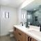 Modern Joshua Tree Village Home - Joshua Tree