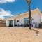 Modern Joshua Tree Village Home - Joshua Tree
