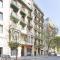 Huge historic 5BD with private Terrace!