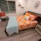 2BR Gem: Modern Comfort & Style