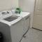 2BR Gem: Modern Comfort & Style