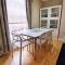 Stylish 2 Bedroom Apartment, Leeds Centre + Free Parking