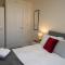 Spacious New Build by Our Home Short Stays with Free Parking and TV in each bedroom
