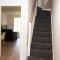 Spacious New Build by Our Home Short Stays with Free Parking and TV in each bedroom - Macclesfield